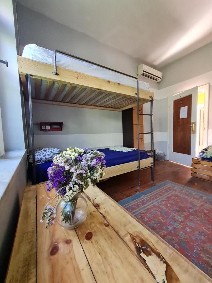 Milingona City Center Hostel Tirana Kültér fotó