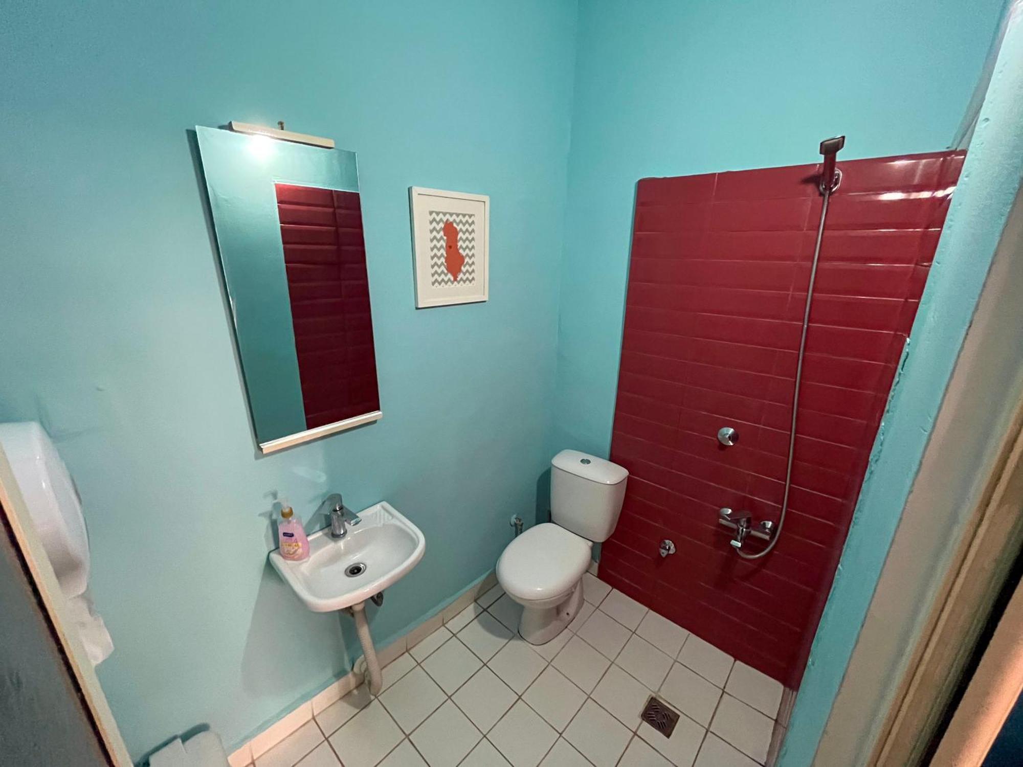 Milingona City Center Hostel Tirana Kültér fotó