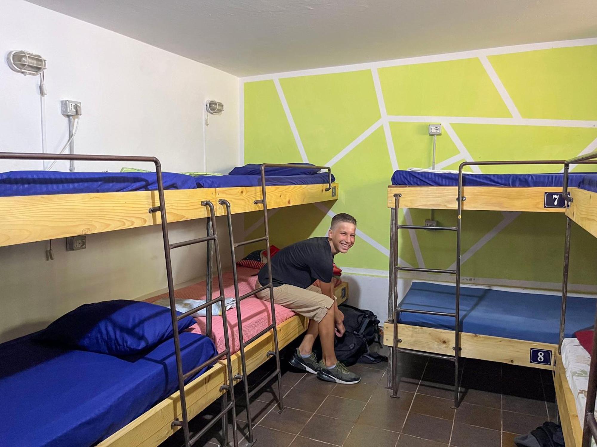 Milingona City Center Hostel Tirana Kültér fotó